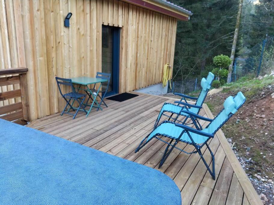 Le Refuge Perche Du Saut De La Bourrique Spa, Terrain Cloture Gérardmer Dış mekan fotoğraf